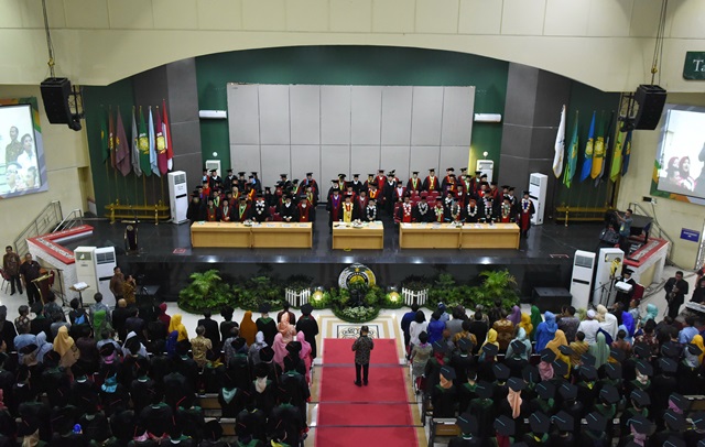 Wisuda 09 2018 3